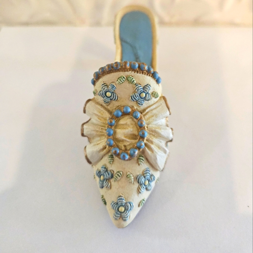 Cream and Blue Ornate Ceramic Shoe Art